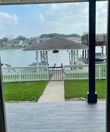 Linda'S Lake House Waterfront Home On Lake Conroe Montgomery Extérieur photo