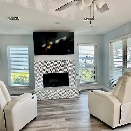 Linda'S Lake House Waterfront Home On Lake Conroe Montgomery Extérieur photo